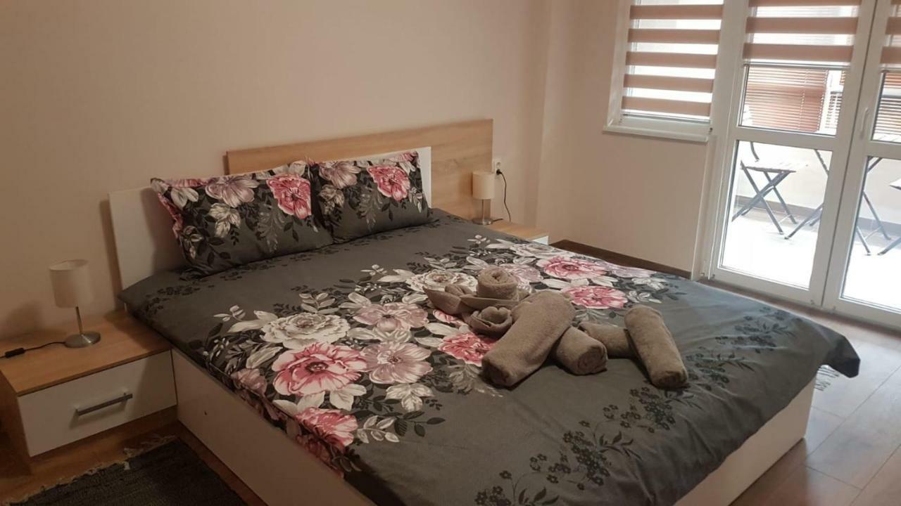 Odessus Apartment Varna ภายนอก รูปภาพ